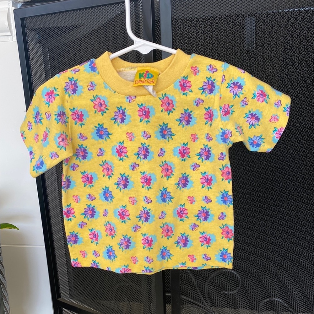 Vintage paper tag girls kid connection tee